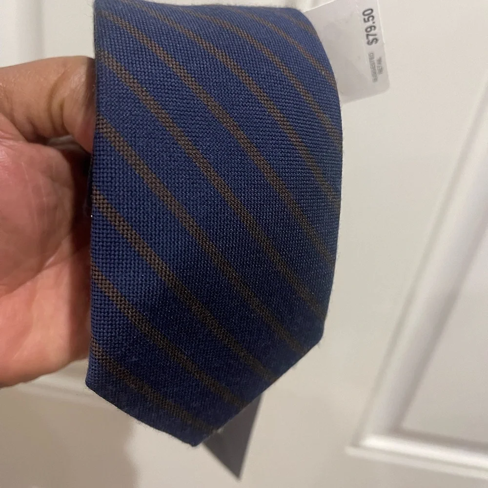 NWT Michael Kors Navy Tie with Brown Diagonal Stripe Sz OS - Picture 13 of 14